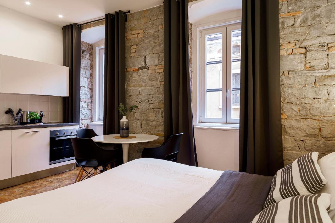 Romantic Studio In The Heart Of Terst Exteriér fotografie